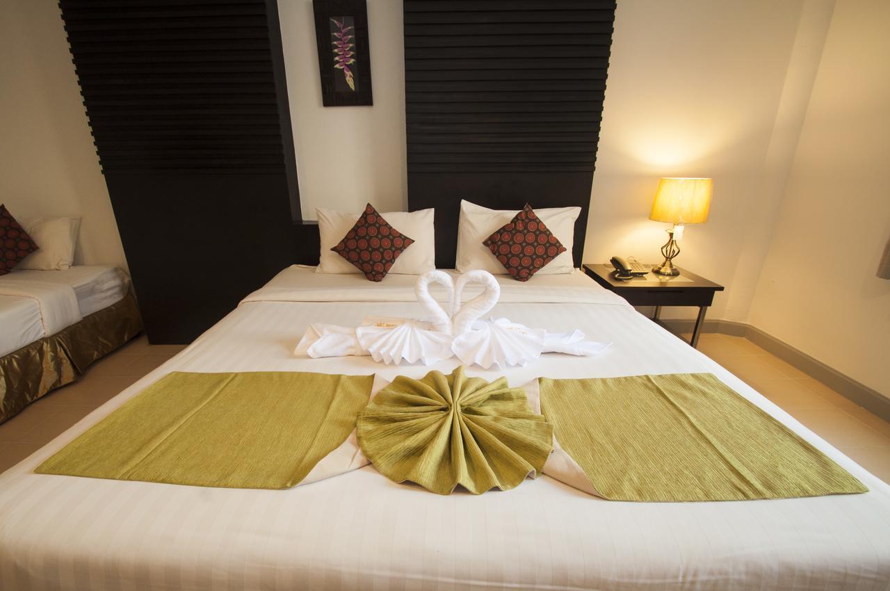 Sino House Patong Hotel Kültér fotó