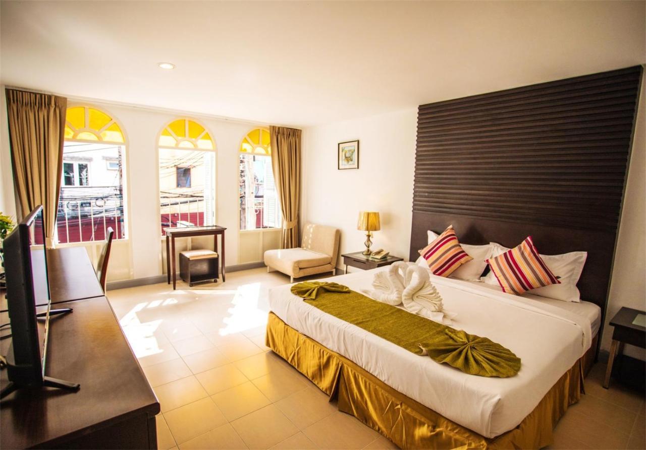 Sino House Patong Hotel Kültér fotó
