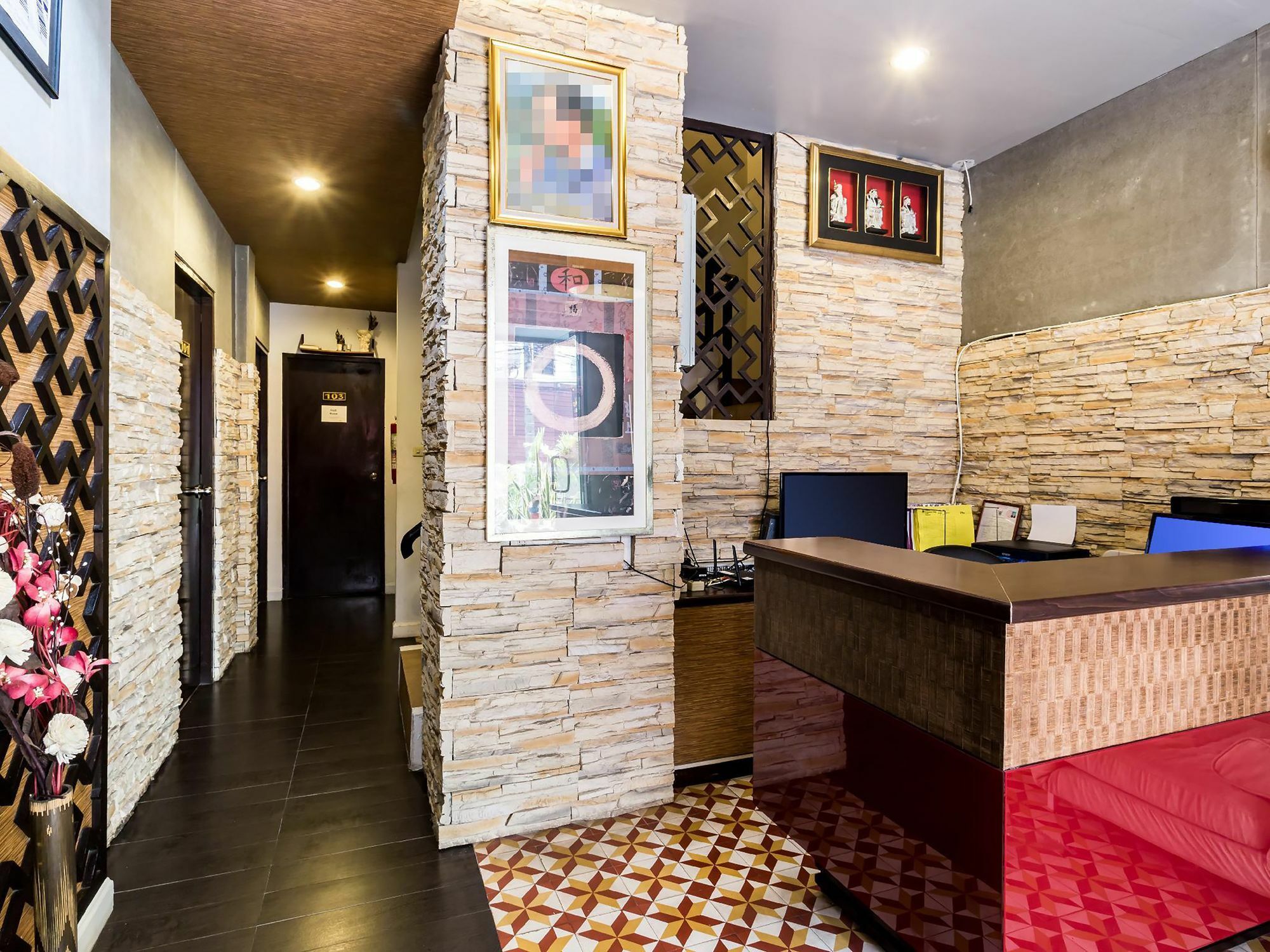 Sino House Patong Hotel Kültér fotó