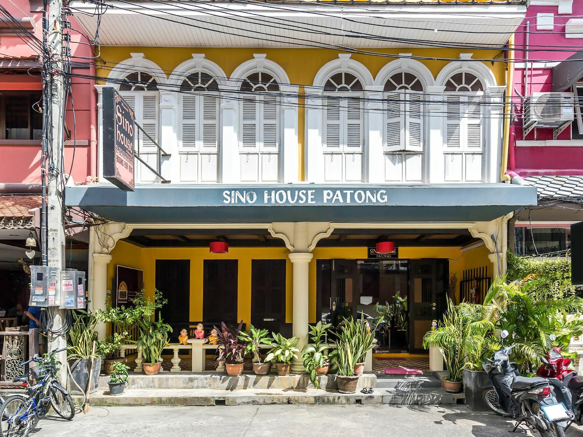 Sino House Patong Hotel Kültér fotó