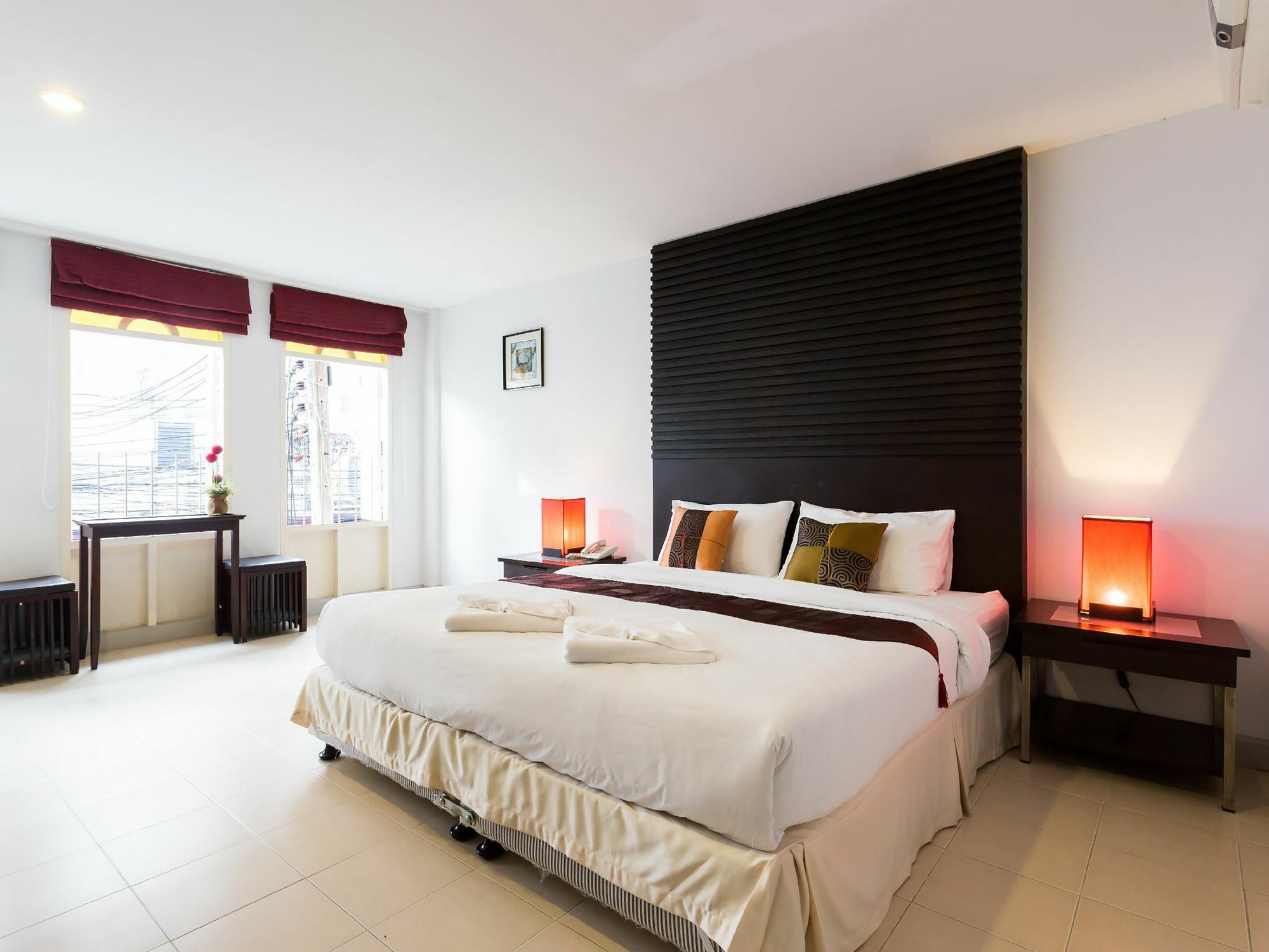 Sino House Patong Hotel Kültér fotó